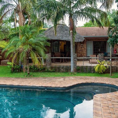 Tamboti House Hotel Malalane Kültér fotó