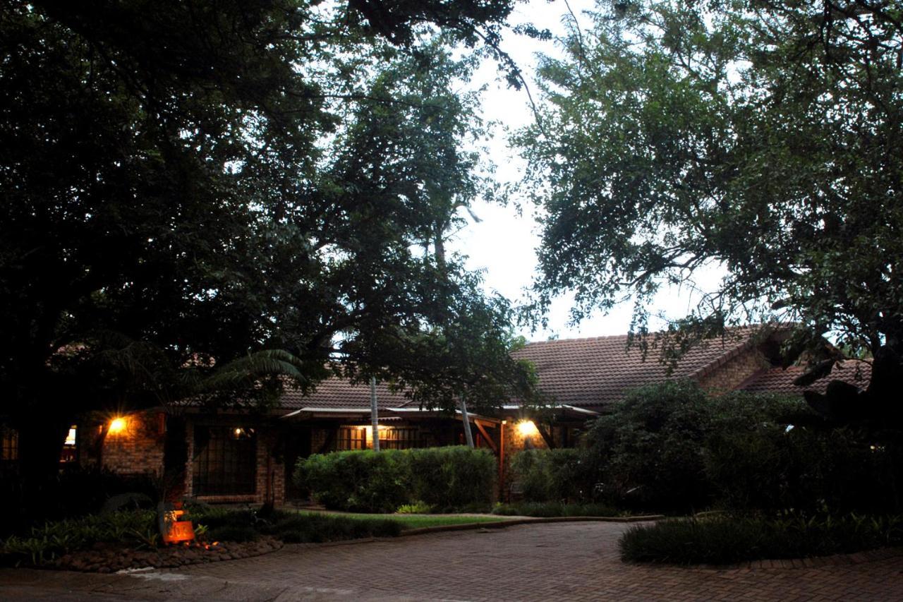 Tamboti House Hotel Malalane Kültér fotó