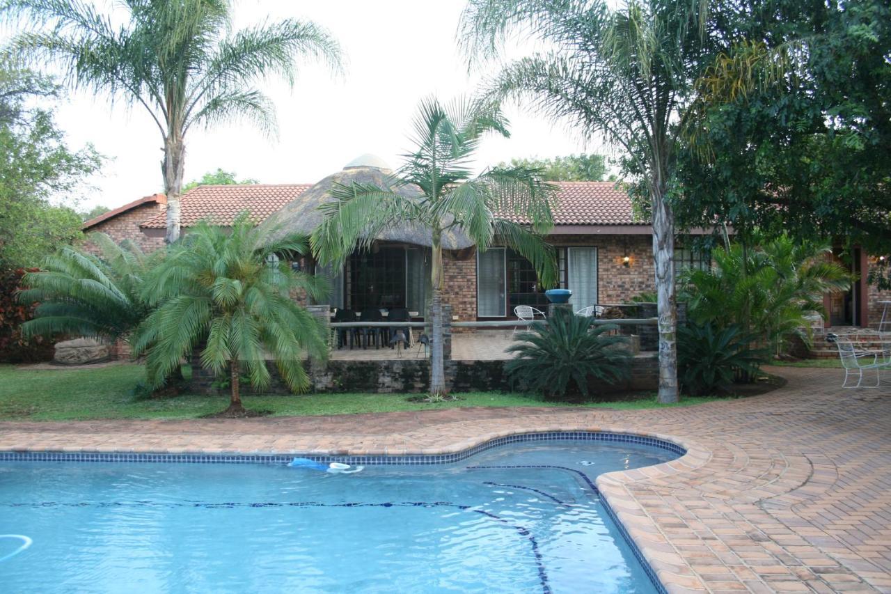 Tamboti House Hotel Malalane Kültér fotó