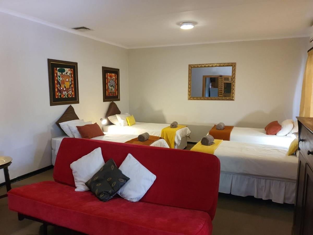 Tamboti House Hotel Malalane Kültér fotó