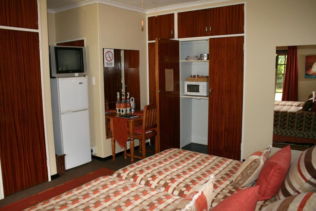 Tamboti House Hotel Malalane Kültér fotó