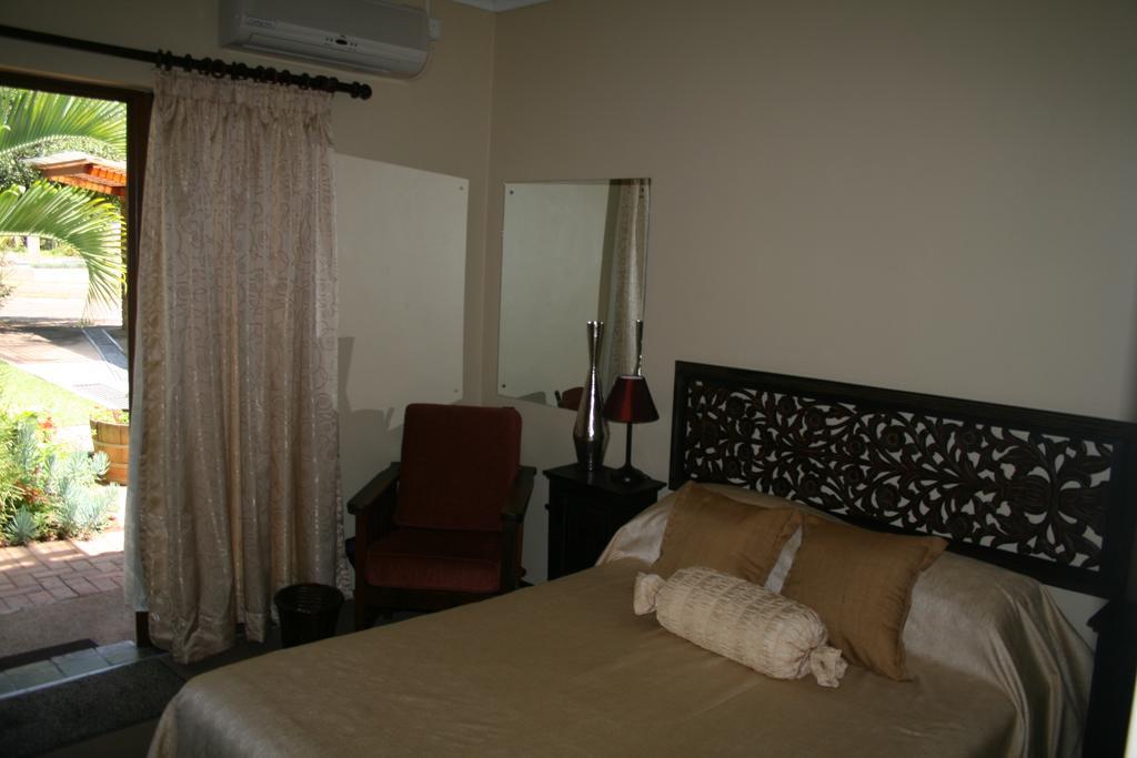 Tamboti House Hotel Malalane Kültér fotó